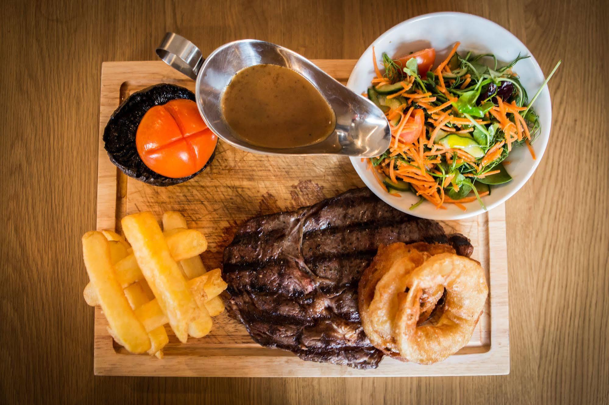 Dunmuir Hotel 던바 외부 사진