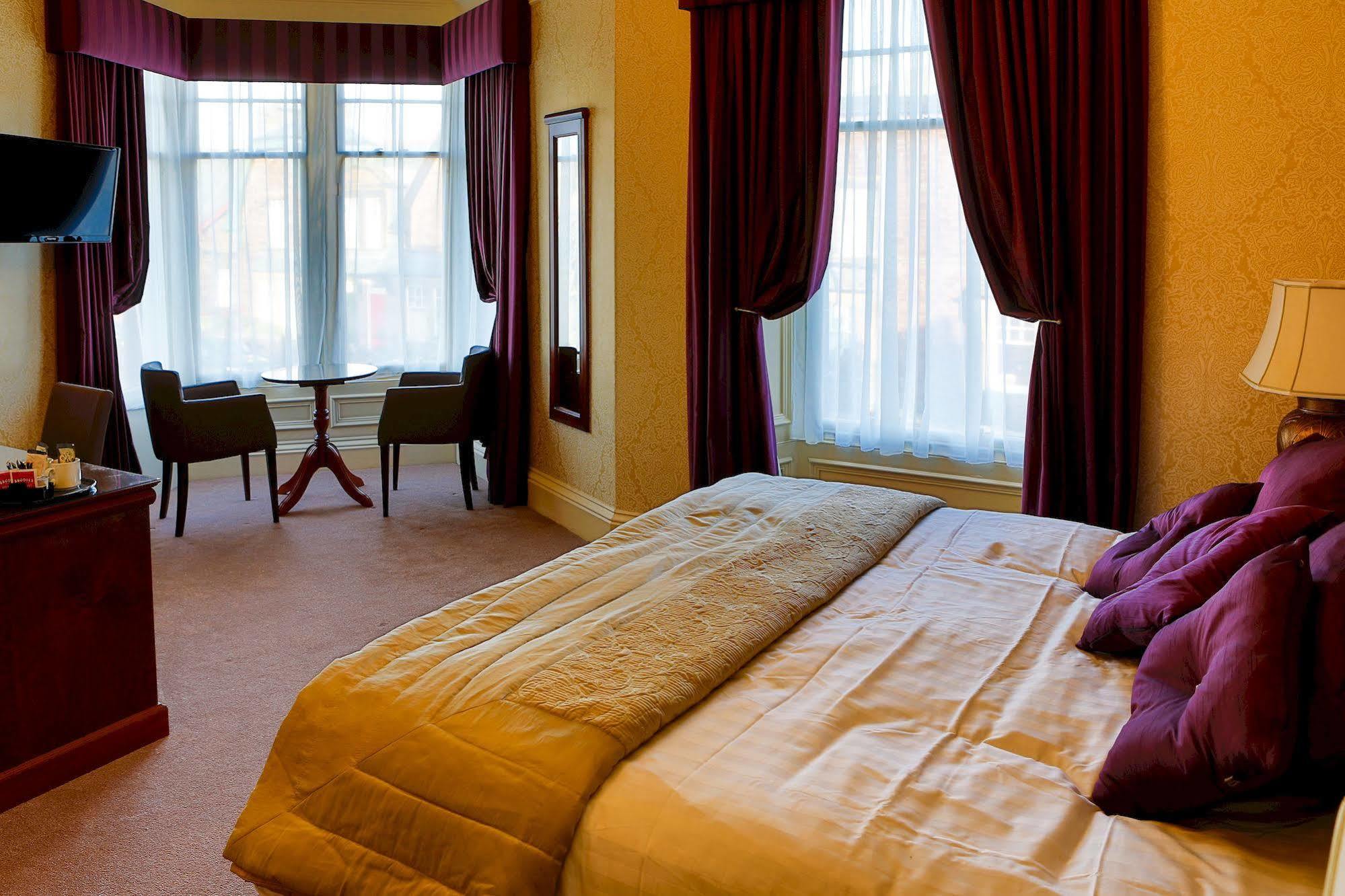Dunmuir Hotel 던바 외부 사진